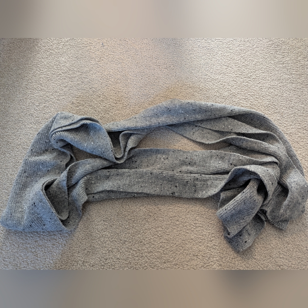 Danier Light Grey Confetti Scarf